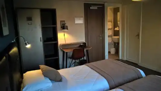 Hôtel Des Cèdres - 36