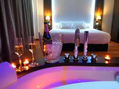 MB Boutique - Adult Recommended - - 40