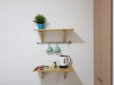 Airport Guest House - 11