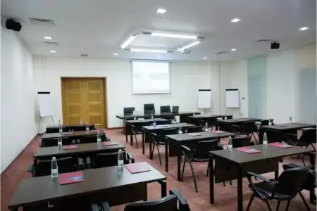 DIT Majestic Beach Resort - 16