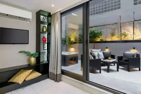 47 Luxury Suites - 51