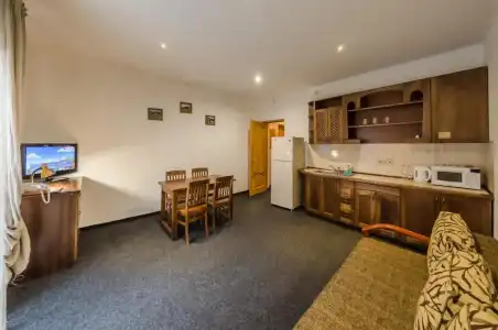 ZimaSnow Ski & Spa Club - 55