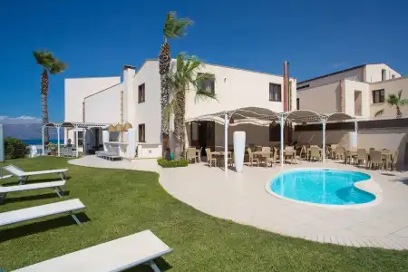 Marina Holiday & Spa - 36