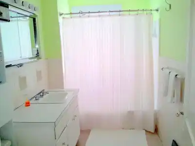 The Wayfaring Buckeye Hostel - 51