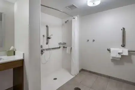 MainStay Suites Lexington I-75 - 53