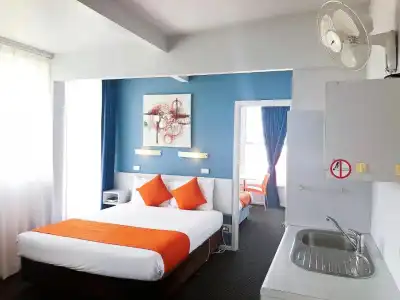 Waterfront Lodge Motel - 66