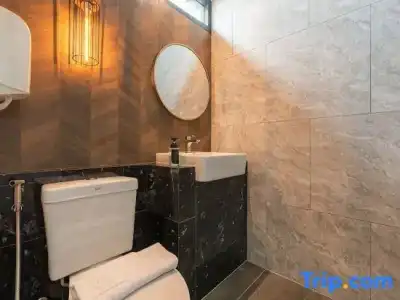 L Nimman Boutique - 65