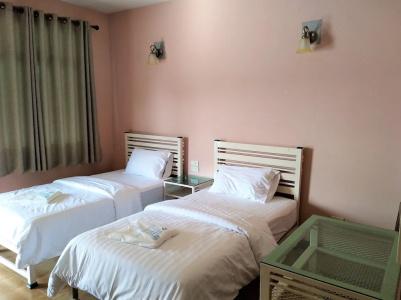 Pirom Lake and Resort - 41