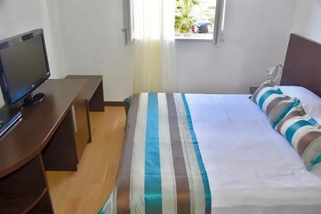 Apartment 3 Beaches With Free Parking - 265