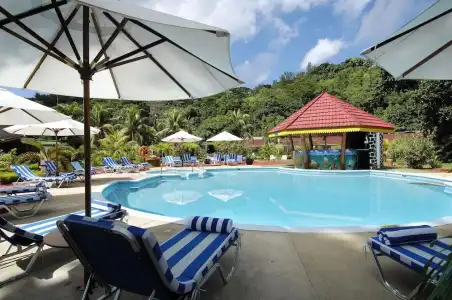 Berjaya Praslin Resort - 12