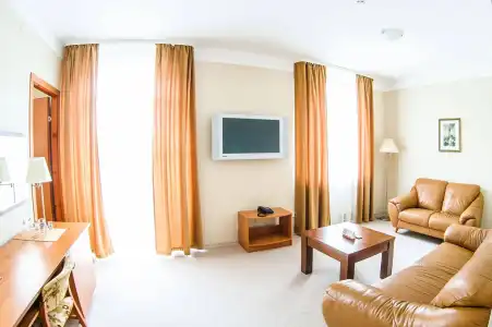 Narval & Spa - 2