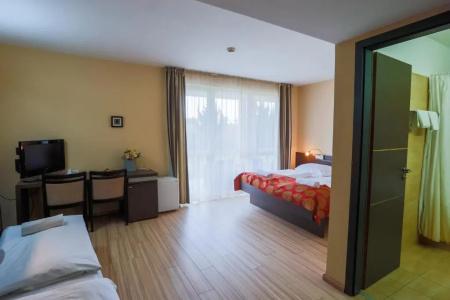 CE Plaza - 45