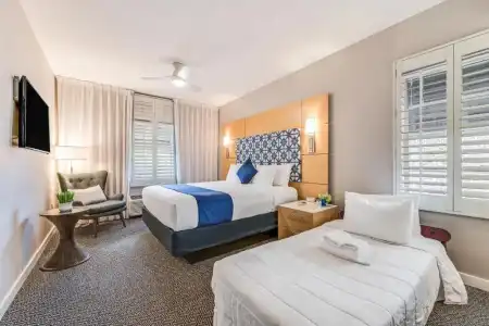 The Landon Bay Harbor - Miami Beach - 32