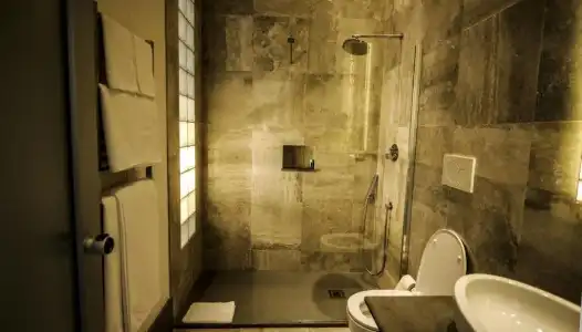 The Roman Empire Guesthouse - 100