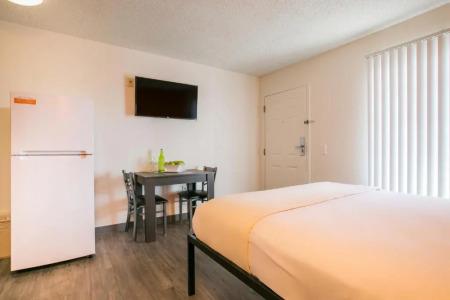 Crossland Economy Studios - Albuquerque - Northeast - 22