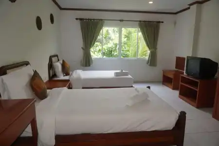 Chaweng Tara - 23