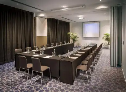 Hilton Auckland - 18
