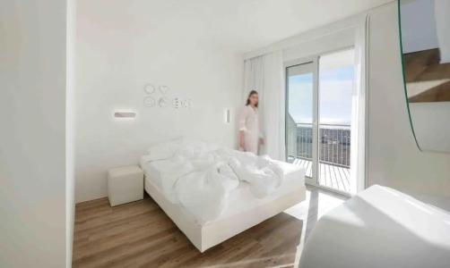 Stellamare Beach - 90