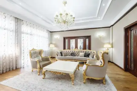 Monday Royal Apart - 205