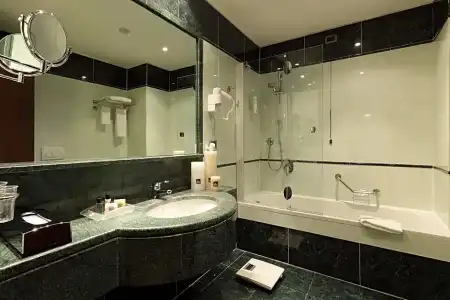 Holiday Inn Turin Corso Francia by IHG - 38