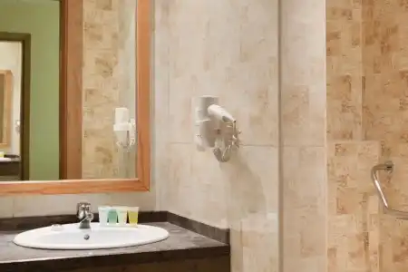 Ramada Resort by Wyndham Dead Sea - 25