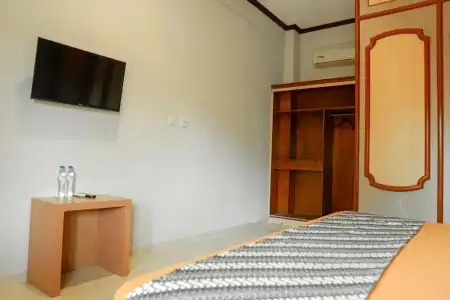 Airlangga - 44