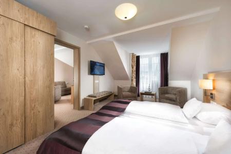 Best Western Plus - 4