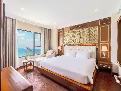 DLG Danang - 180