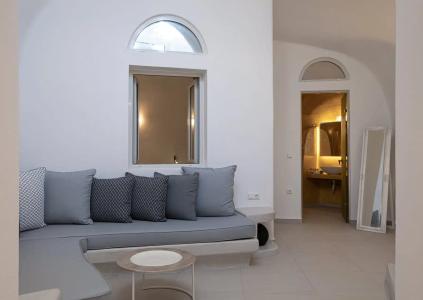 Santoterra Antigua Suites - 56