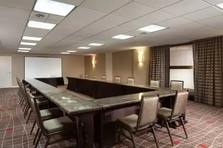 Hilton Boston Back Bay - 18