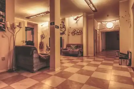 Opera Hostel - 12