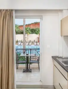Sea View & Apartments - 37