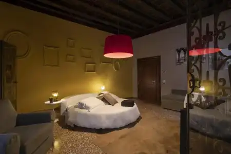 Corte di Gabriela - 84