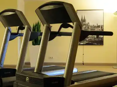 Premier Inn Köln City Mediapark - 2