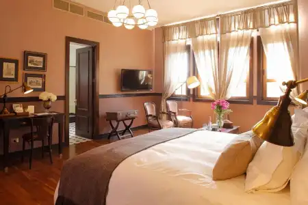 Boutique Castillo Rojo - 216