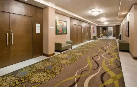 Holiday Inn Vancouver-Centre - 32