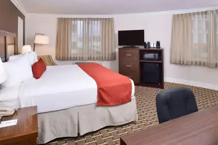 Best Western Plus LA Mid Town - 5