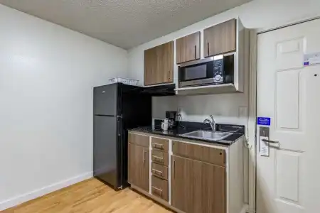 Studio 6 Dallas, TX - 32