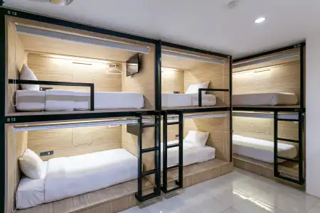 The Bedrooms Hostel Pattaya - 43