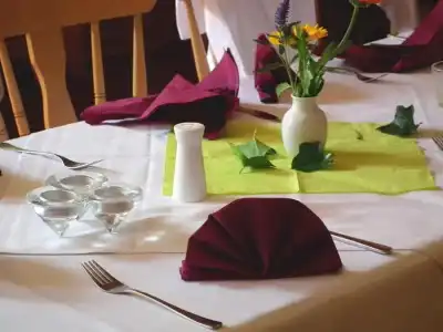 Gasthaus & Zur Linde - 0