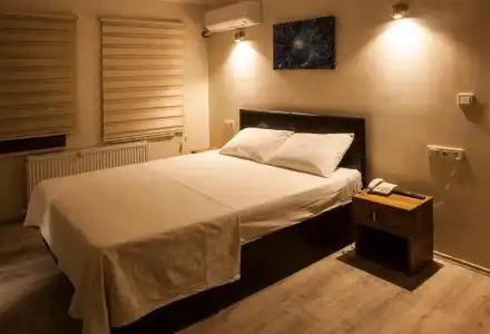 Flora Izniks & Suites - 11