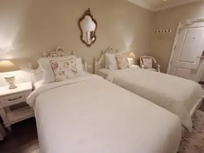 Double Bed - 41