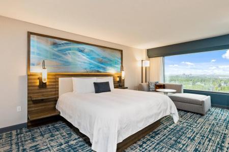 Marriott Anchorage Downtown - 12