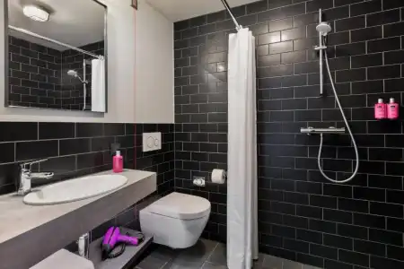 Moxy Frankfurt Airport Kelsterbach - 70