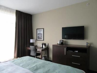 Best Western Plus Montreal - 35