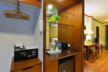 Arawana Regency Park Sukhumvit - 36