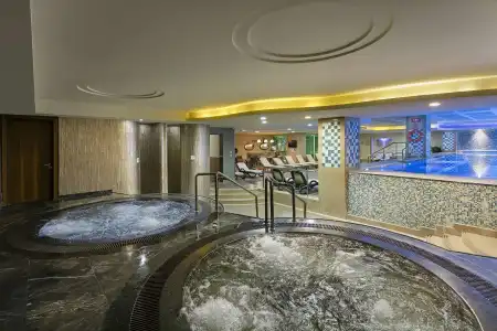 Titanic Port Bakirkoy - 16