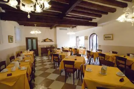 Tivoli - 30