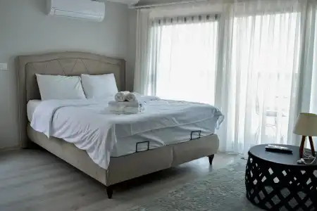 Green Hills Suites - 46