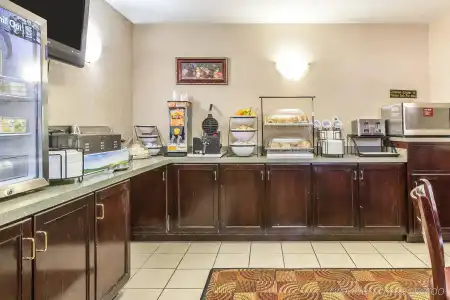 Quality Inn & Suites Montgomery East Carmichael Rd - 21